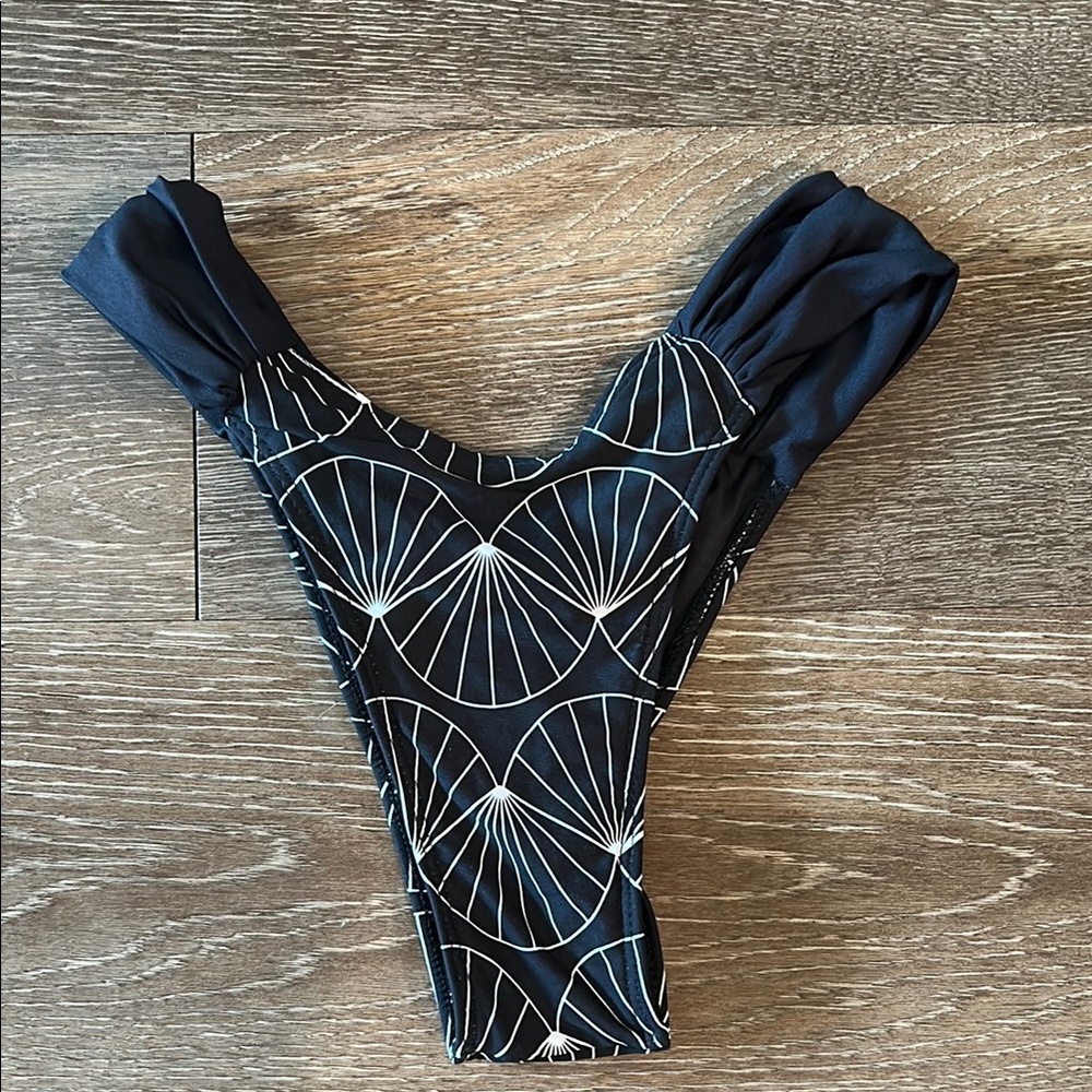 bikini bottoms